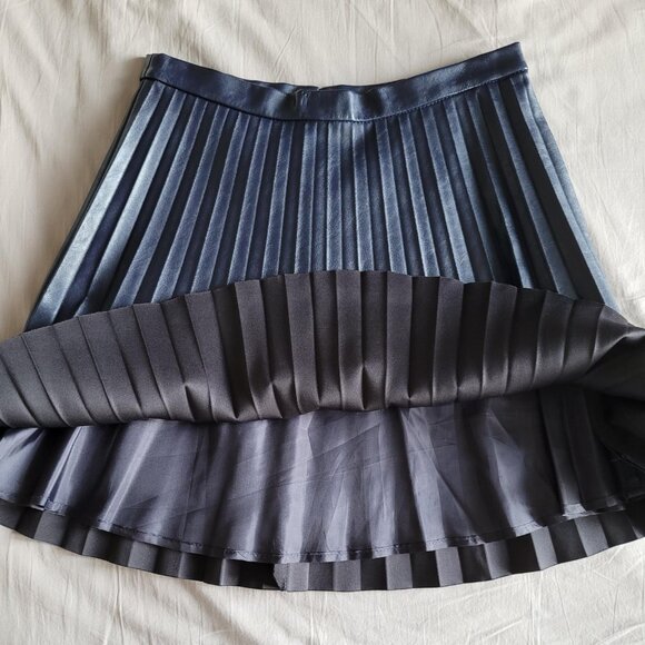 J. Crew Navy Pleated Pleather Skirt (2P) - Picture 6 of 11